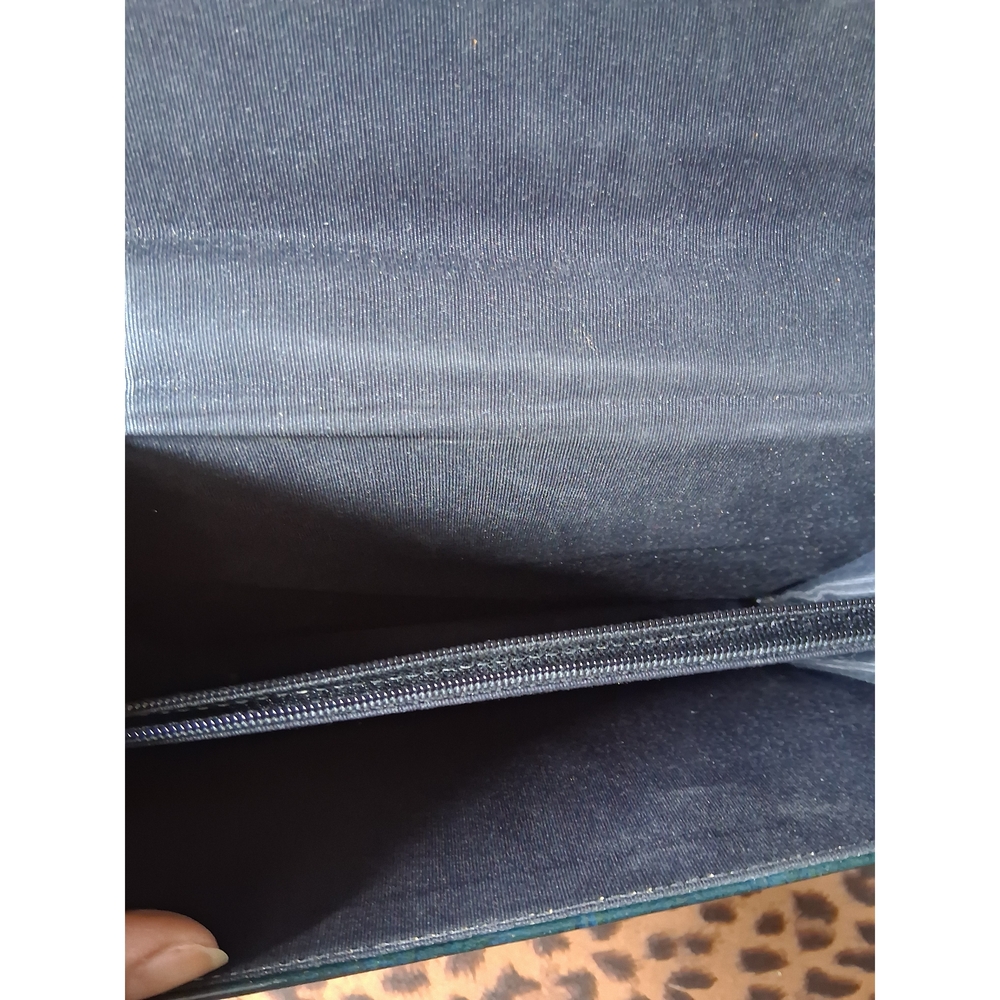 Elegant Green Women's Bag - Picture 4 of 5